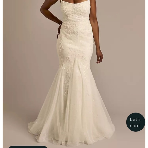 Elegant Strapless Wedding Dress